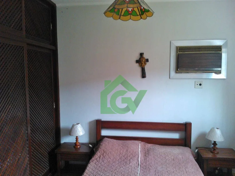 Casa, 7 quartos, 260 m² - Foto 11