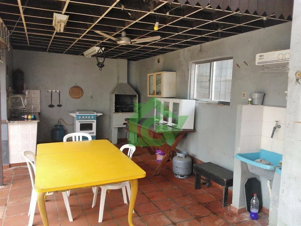 Casa, 7 quartos, 260 m² - Foto 9