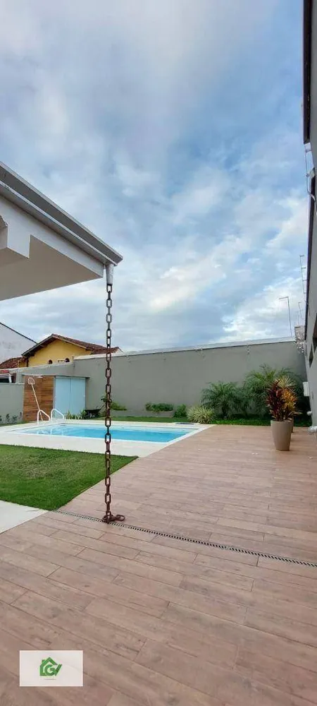 Casa, 4 quartos, 300 m² - Foto 1