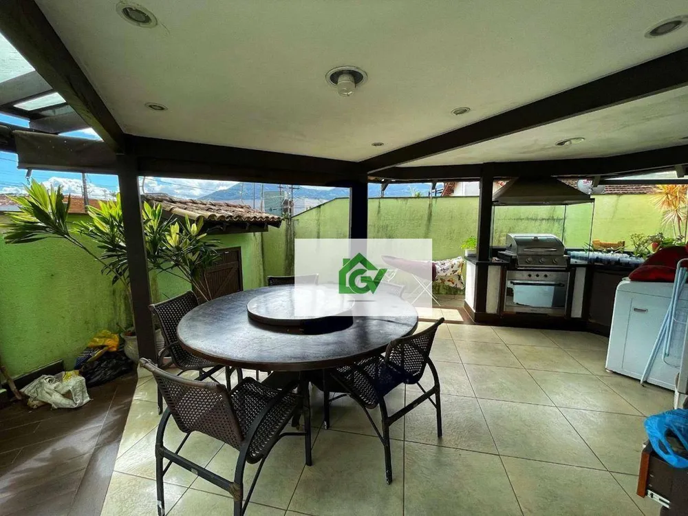 Casa, 3 quartos, 330 m² - Foto 10