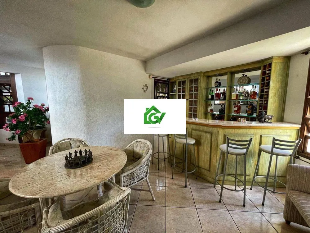 Casa, 3 quartos, 330 m² - Foto 2