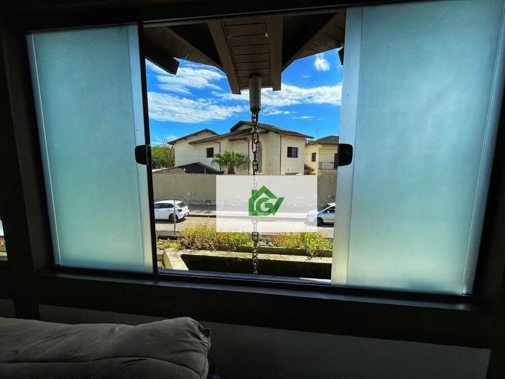 Casa, 3 quartos, 330 m² - Foto 11