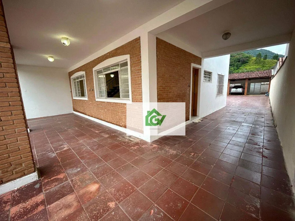 Casa, 5 quartos, 232 m² - Foto 3