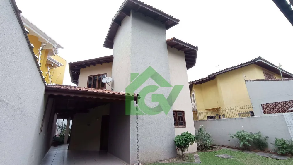 Casa, 4 quartos, 200 m² - Foto 2