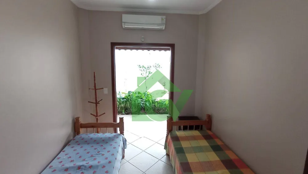 Casa, 4 quartos, 200 m² - Foto 4