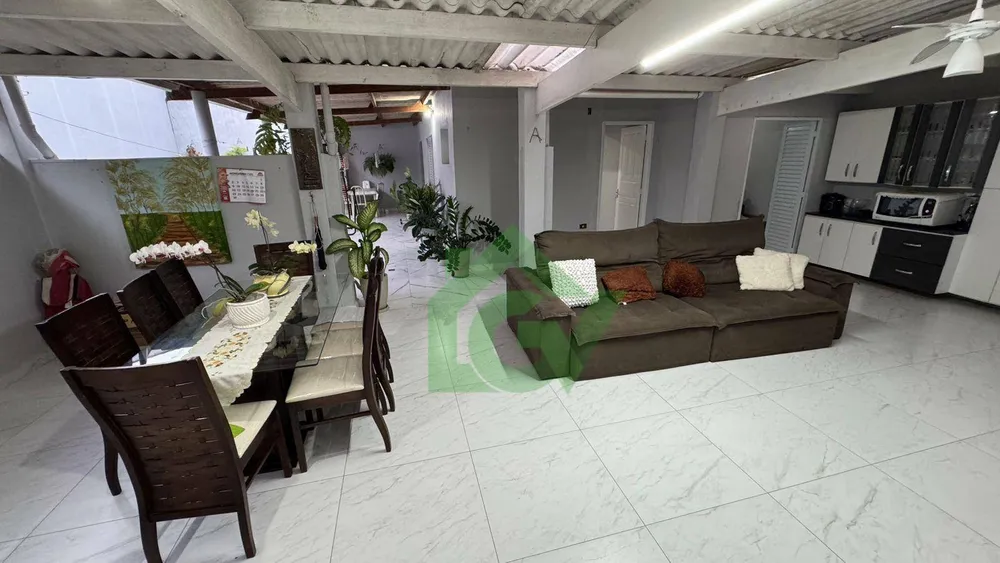 Casa, 4 quartos, 165 m² - Foto 2