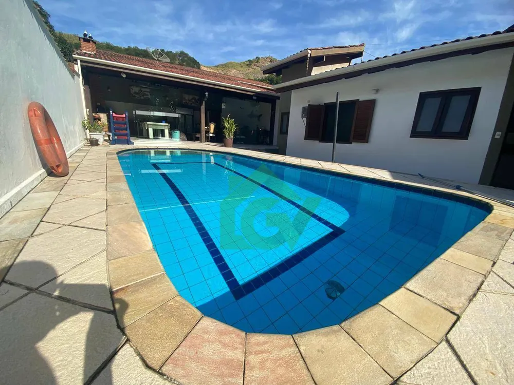 Casa, 6 quartos, 350 m² - Foto 1