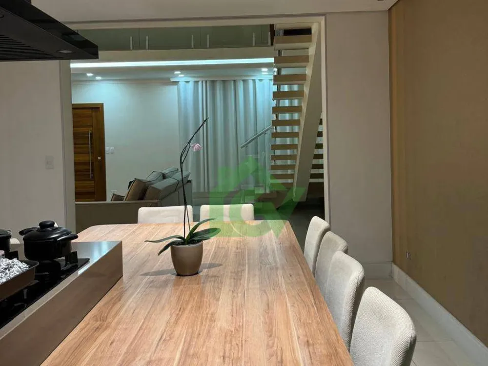 Casa, 3 quartos, 360 m² - Foto 4