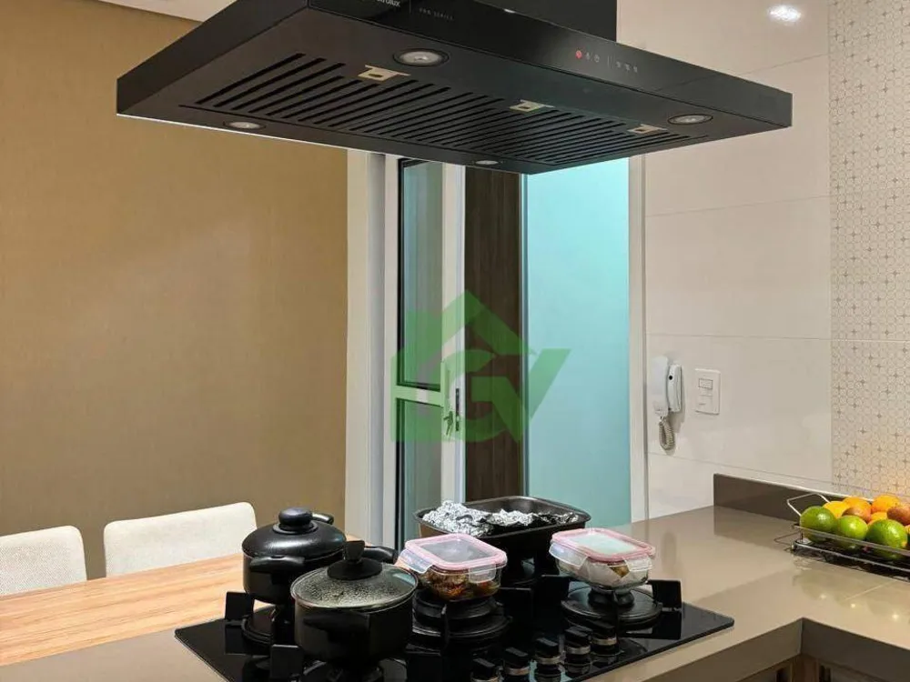 Casa, 3 quartos, 360 m² - Foto 1