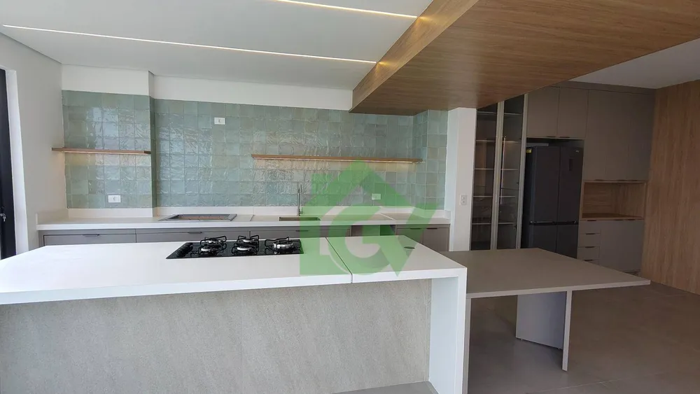 Cobertura, 3 quartos, 208 m² - Foto 8