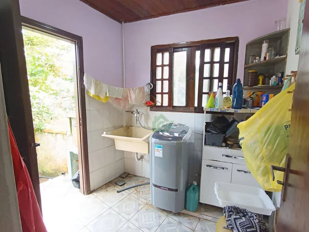 Casa, 7 quartos, 221 m² - Foto 10