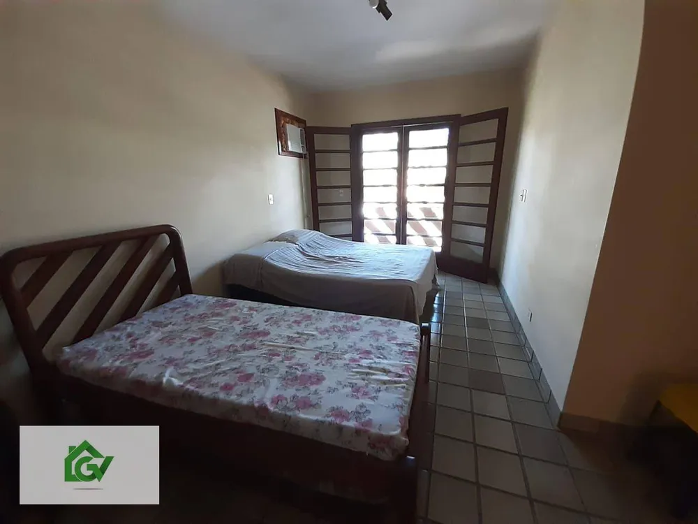 Casa, 5 quartos, 290 m² - Foto 8