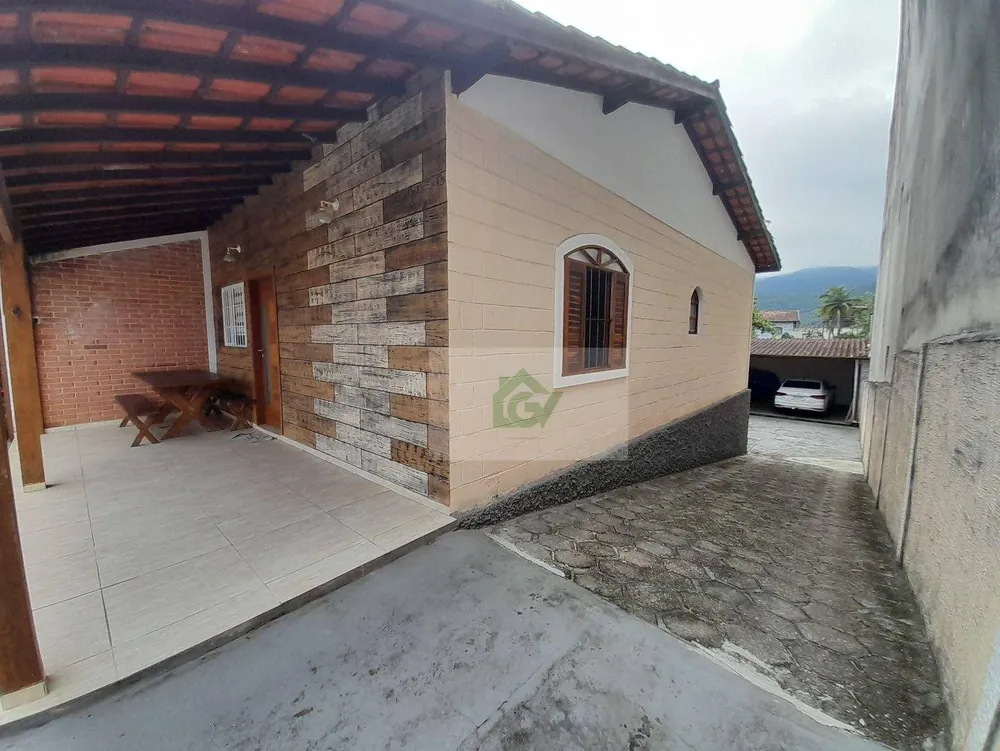 Casa, 3 quartos, 140 m² - Foto 1