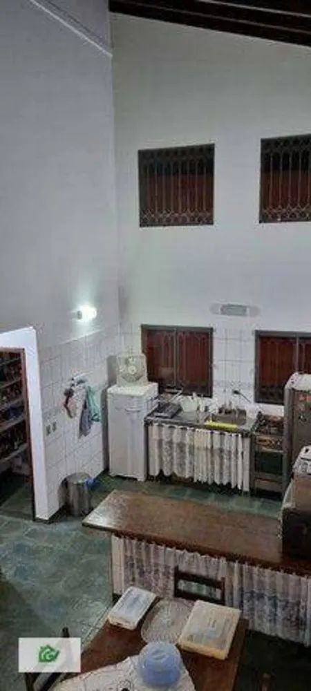 Sobrado, 4 quartos, 215 m² - Foto 2
