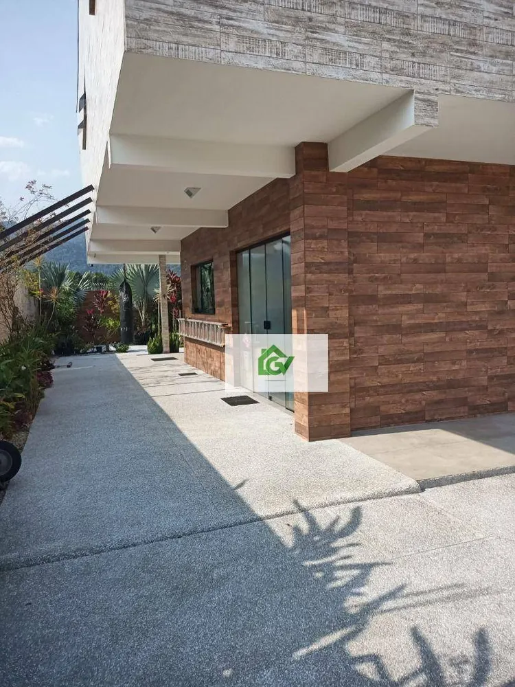 Casa, 4 quartos, 360 m² - Foto 2