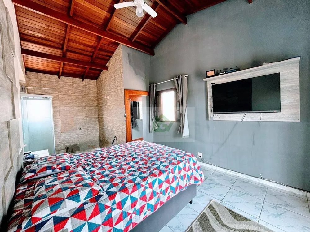 Casa, 3 quartos, 182 m² - Foto 1