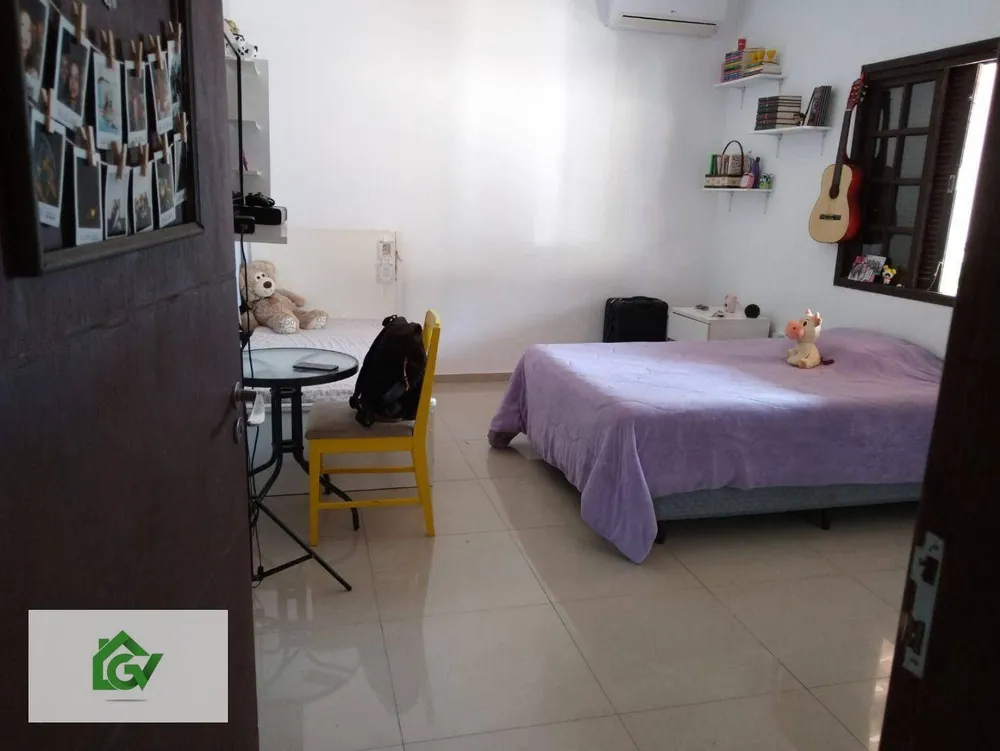 Casa, 3 quartos, 250 m² - Foto 6