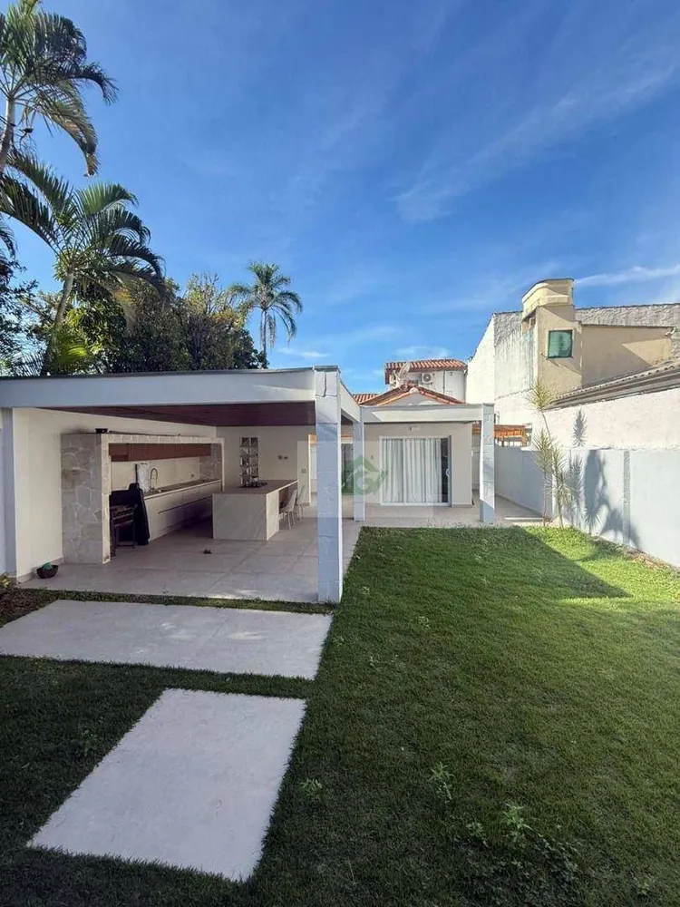 Casa, 4 quartos, 210 m² - Foto 7