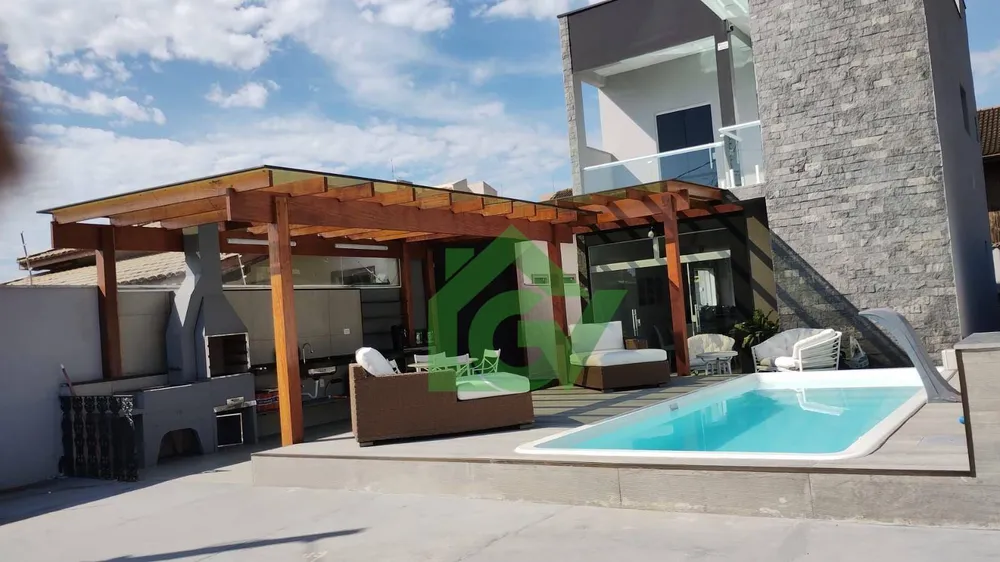 Casa, 2 quartos, 210 m² - Foto 1