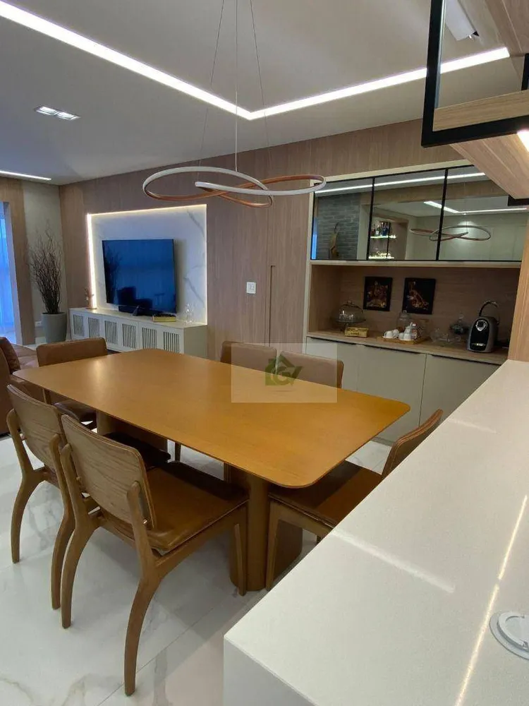 Apartamento, 3 quartos, 141 m² - Foto 4
