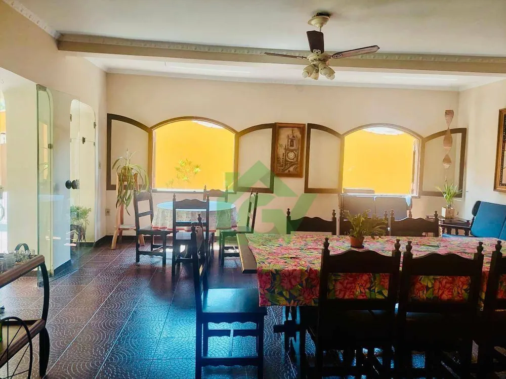 Casa, 5 quartos, 398 m² - Foto 3