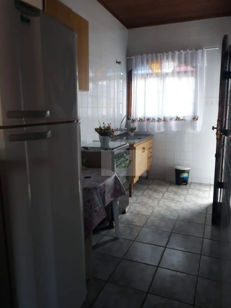 Casa, 2 quartos, 200 m² - Foto 3