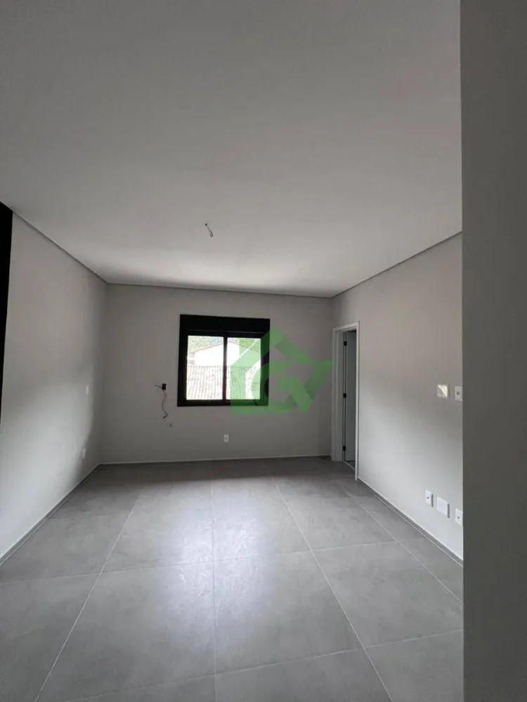 Casa, 3 quartos, 229 m² - Foto 9