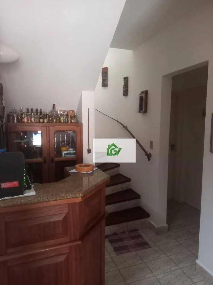 Casa, 3 quartos, 232 m² - Foto 4