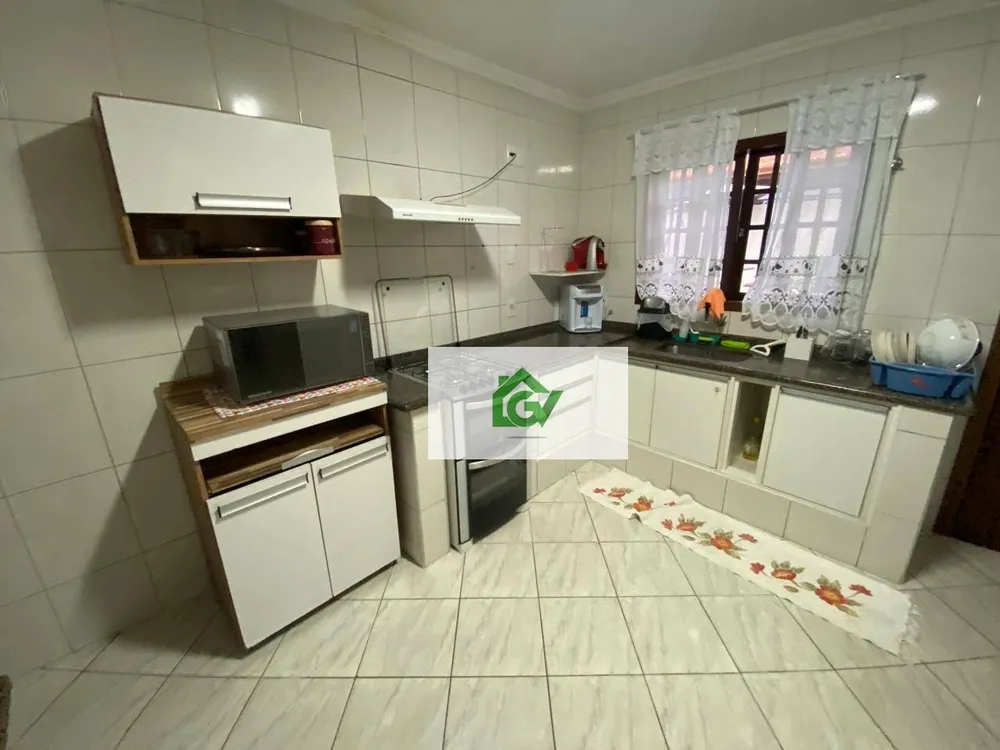Casa, 3 quartos, 223 m² - Foto 7