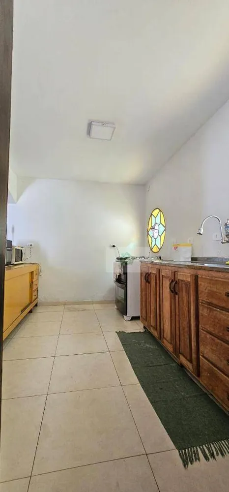 Casa, 6 quartos, 238 m² - Foto 8