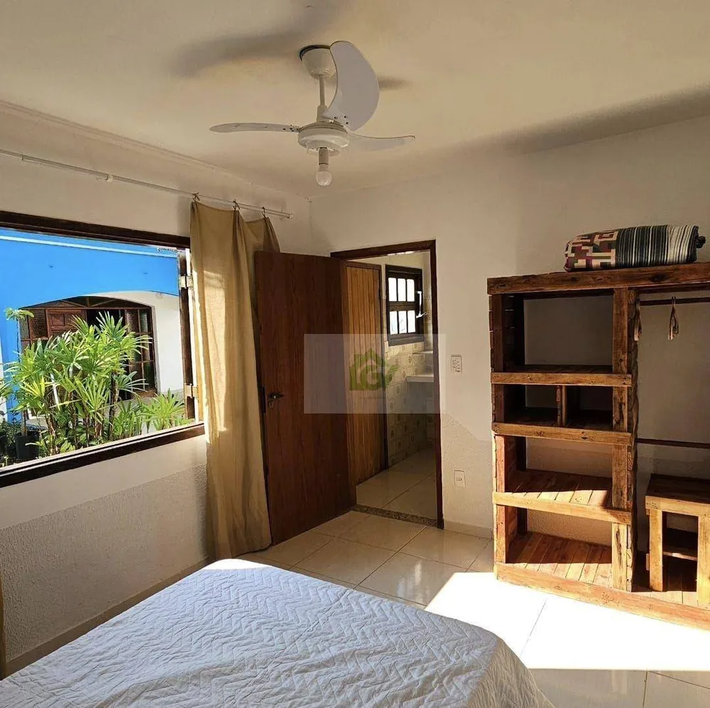 Casa, 6 quartos, 238 m² - Foto 4