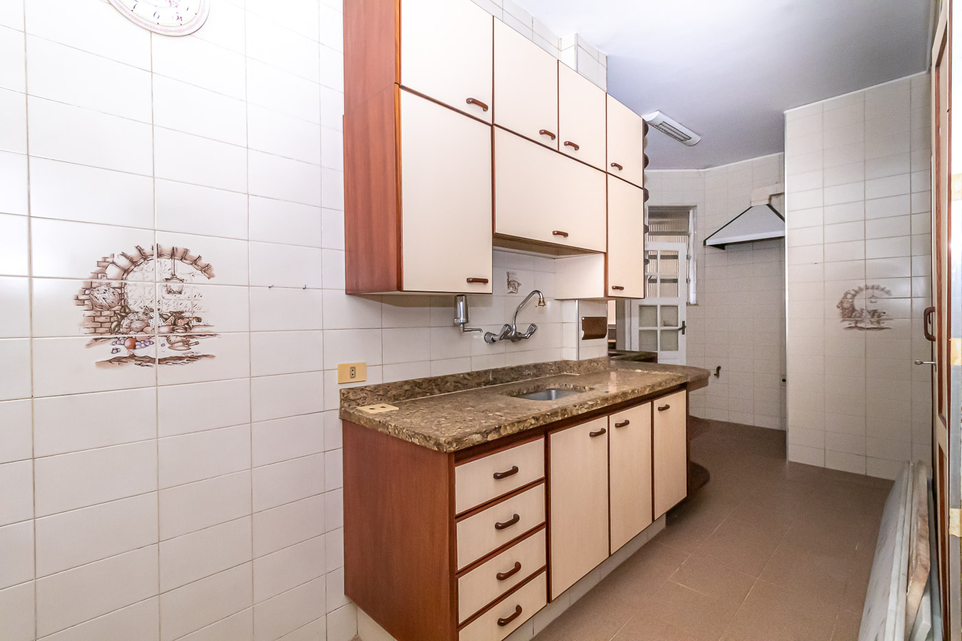 Apartamento à venda com 4 quartos, 230m² - Foto 20