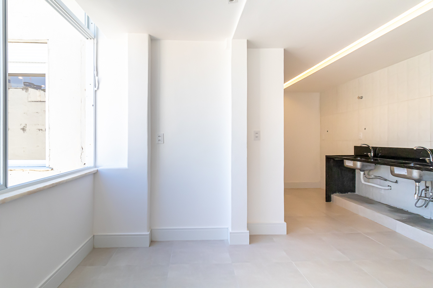 Apartamento à venda com 3 quartos, 225m² - Foto 19