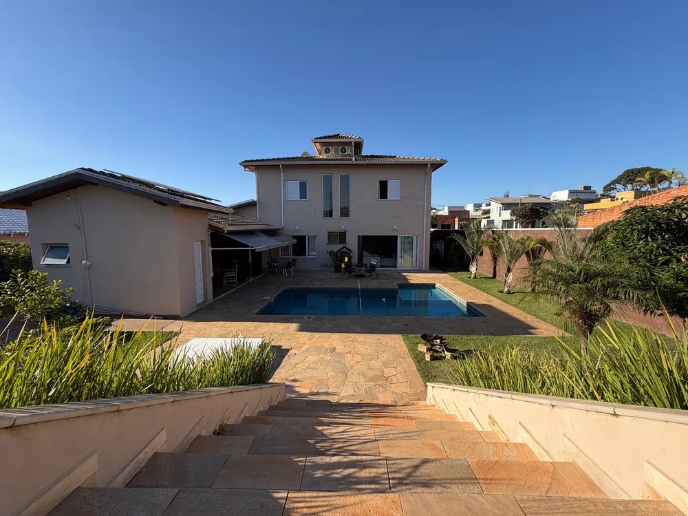 Casa, 3 quartos, 1000 m² - Foto 1