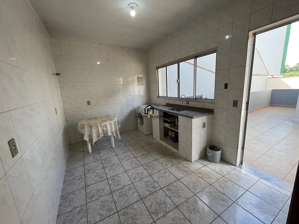 Casa, 4 quartos, 350 m² - Foto 6