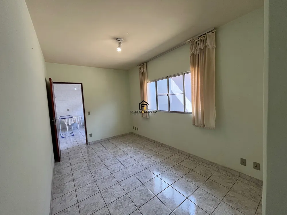 Casa, 4 quartos, 350 m² - Foto 8