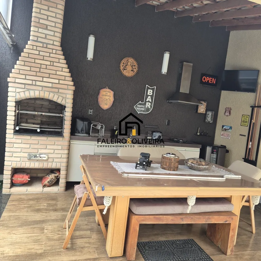 Casa, 3 quartos, 250 m² - Foto 14