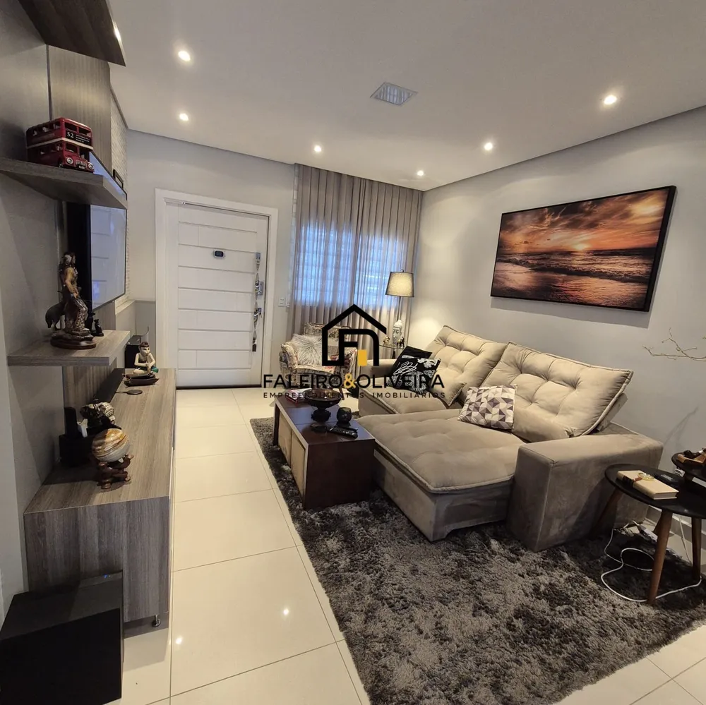 Casa, 3 quartos, 250 m² - Foto 1