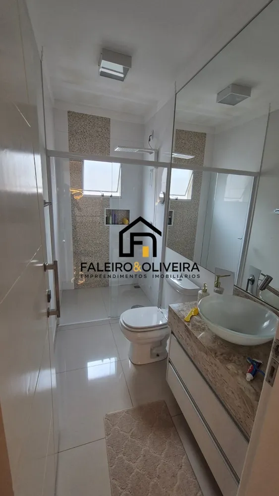 Casa, 3 quartos, 250 m² - Foto 10