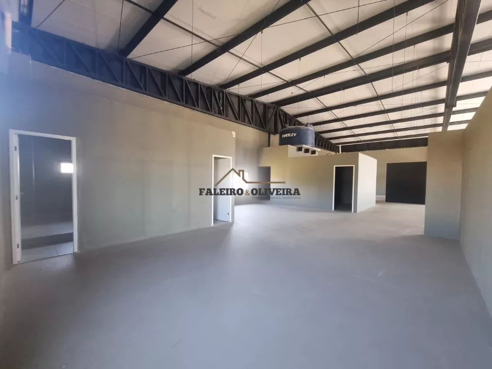 Depósito-Galpão-Armazém para alugar, 750m² - Foto 3