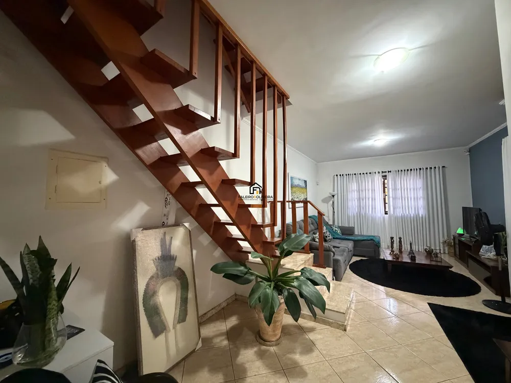 Casa, 3 quartos - Foto 2