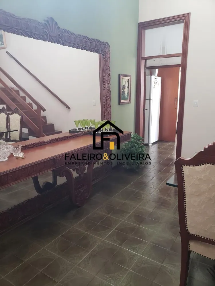 Casa, 3 quartos, 259 m² - Foto 7