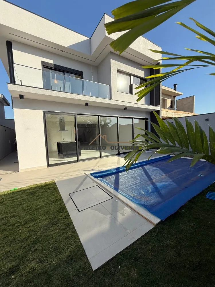 Casa, 4 quartos, 282 m² - Foto 1