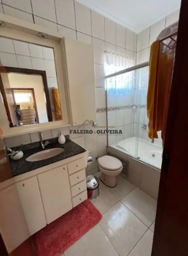 Casa, 3 quartos, 188 m² - Foto 15