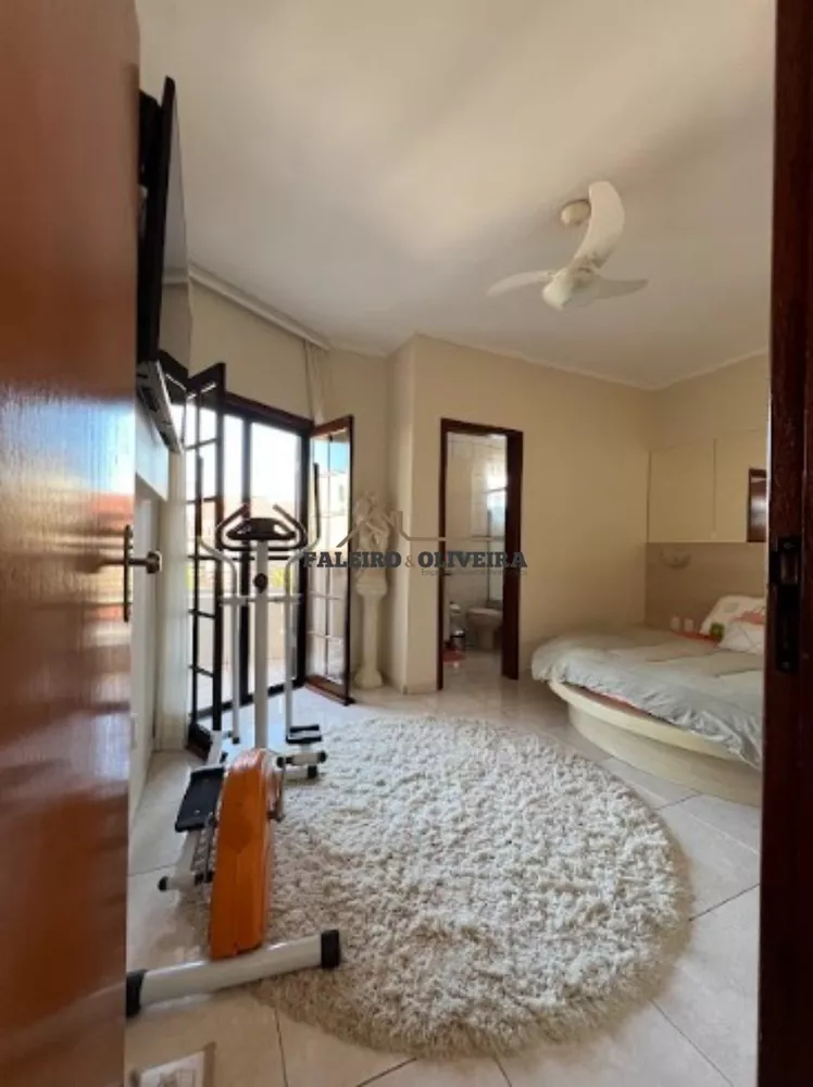 Casa, 3 quartos, 188 m² - Foto 3