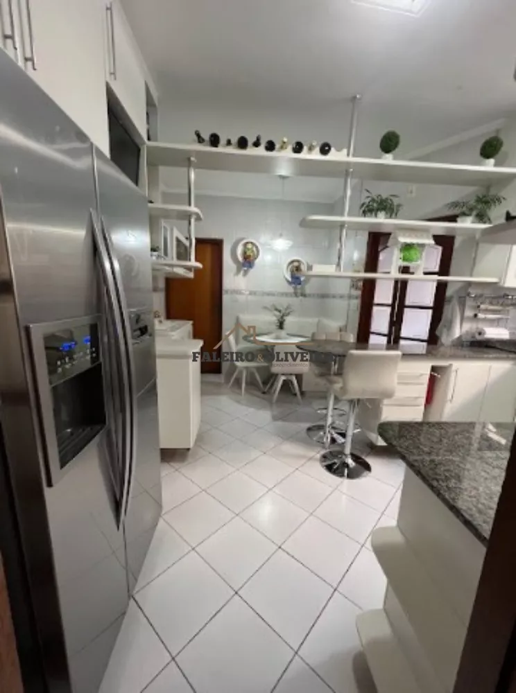 Casa, 3 quartos, 188 m² - Foto 10