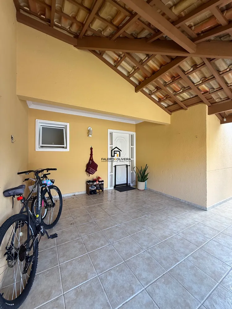 Casa, 3 quartos, 145 m² - Foto 2