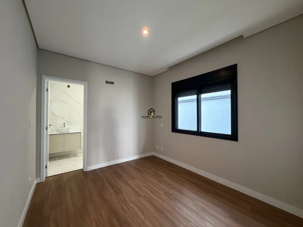 Casa, 4 quartos, 271 m² - Foto 16