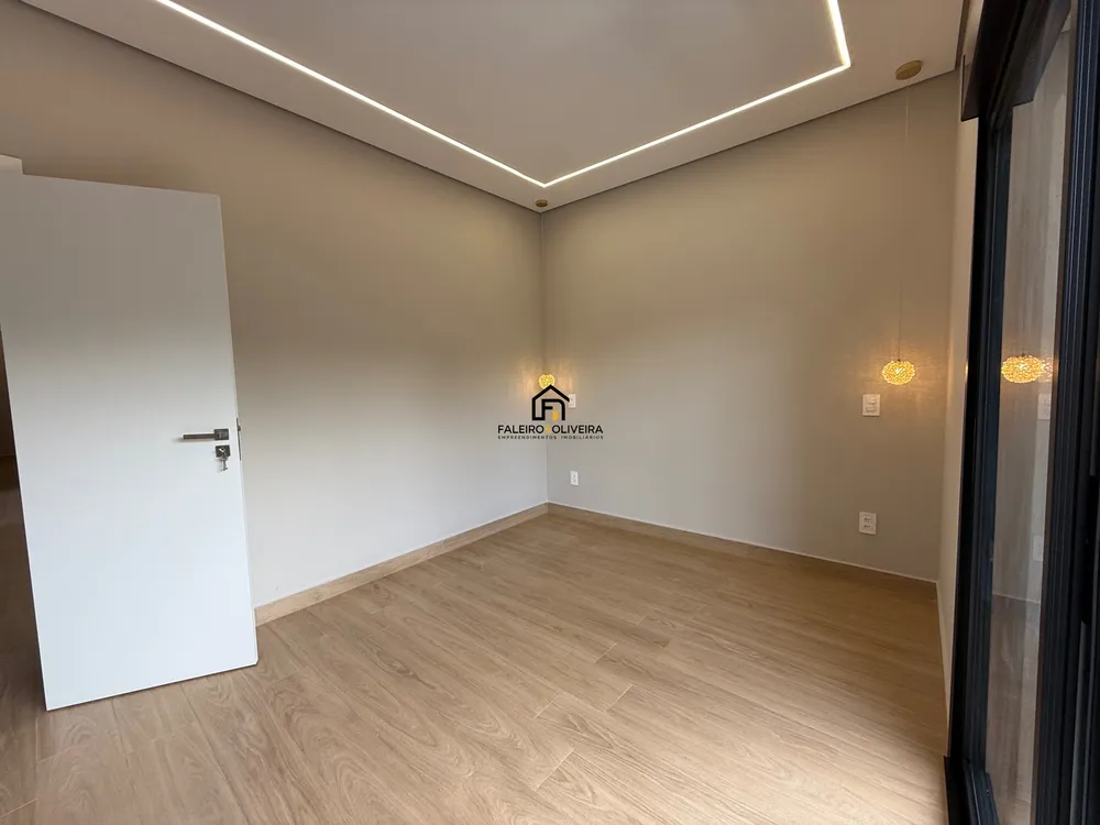 Casa, 3 quartos, 220 m² - Foto 8