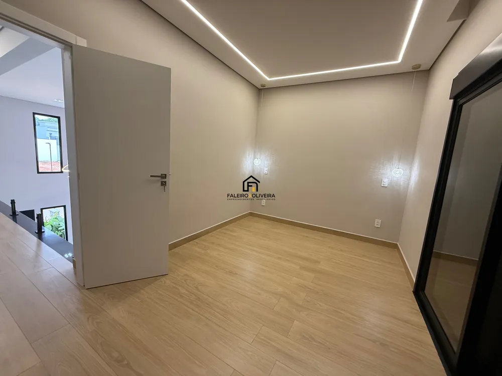 Casa, 3 quartos, 220 m² - Foto 6